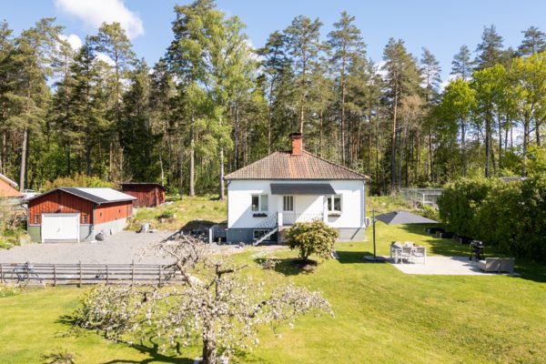 Salavägen 15
